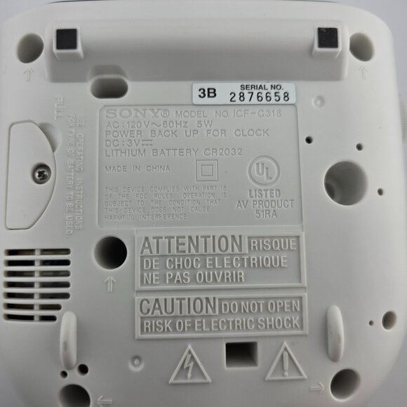 Sony Dream Machine ICF-C318 White Plastic Digital AM/FM Dual Alarm Clock Radio - Picture 8 of 10